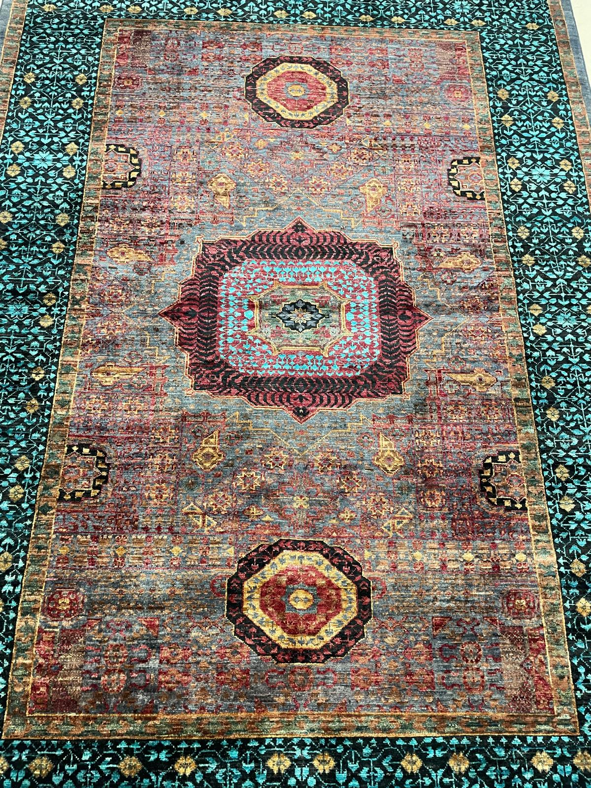 FIJNE MAMLUK 172 x 248 CM