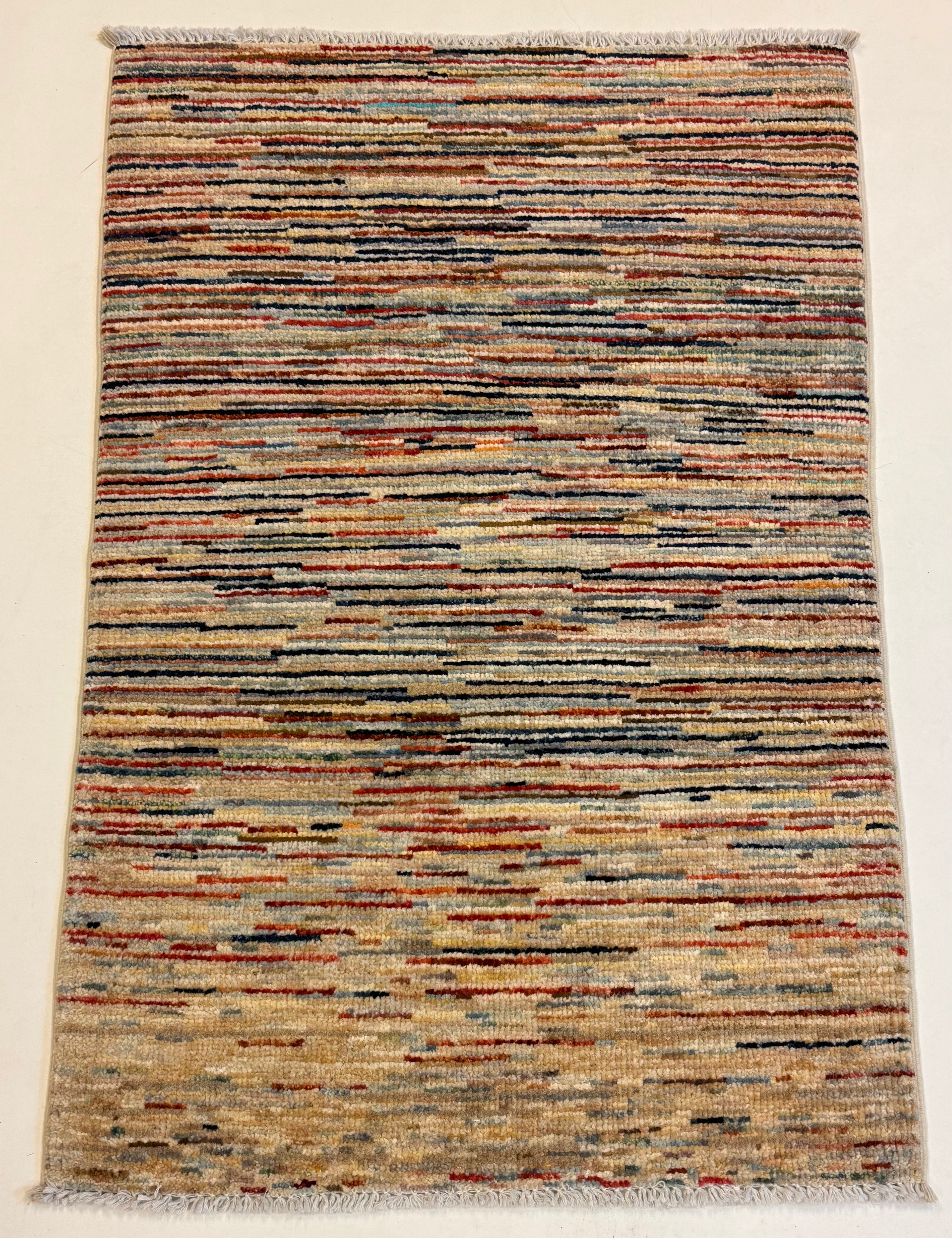 LINE GABBEH 63 x 96 CM