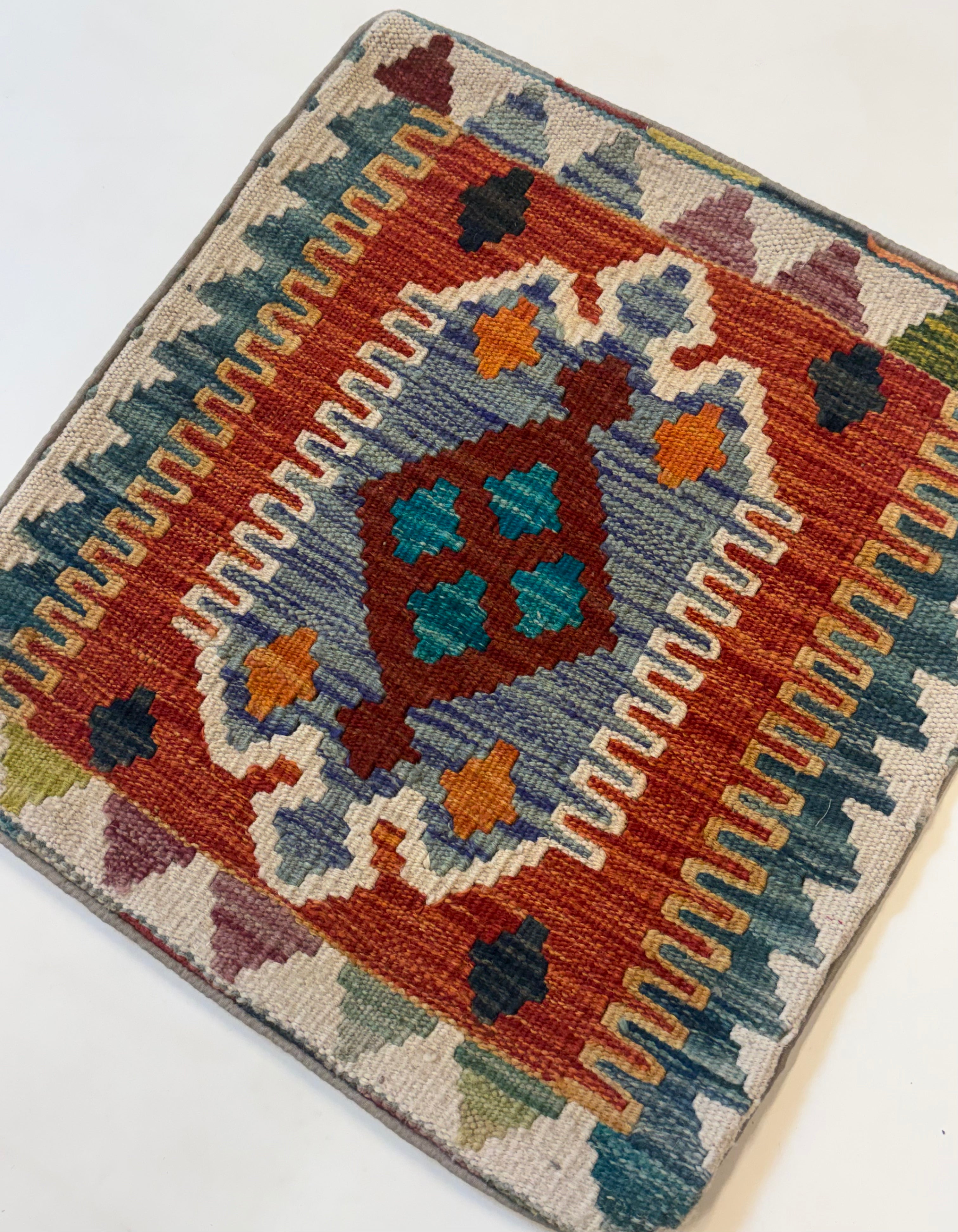 KELIM KUSSEN 48 x 48 CM