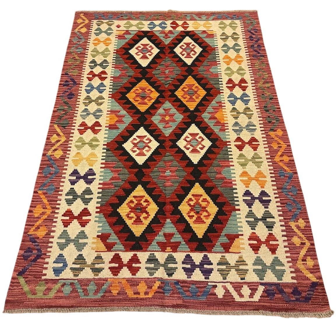 AFGHAANSE KELIM 126 X 183 CM