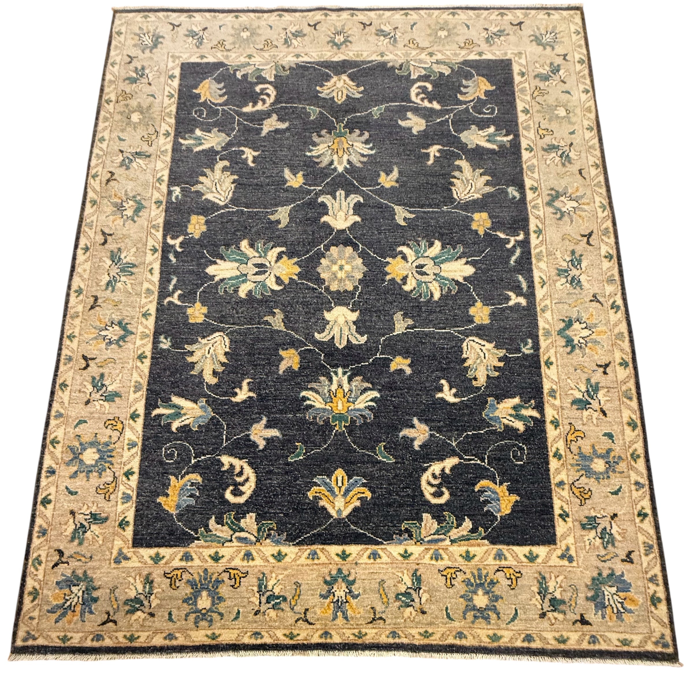 FARAHAN ZIEGLER 153 x 194 CM