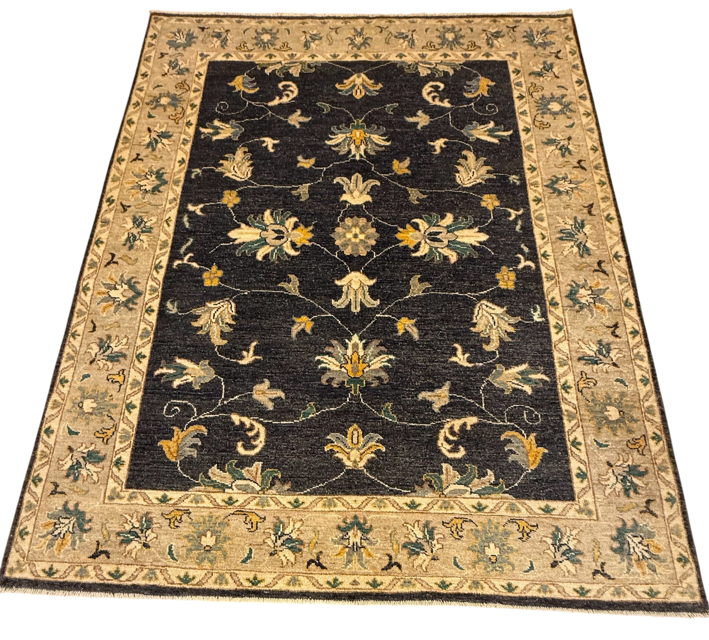 FARAHAN ZIEGLER 153 x 194 CM