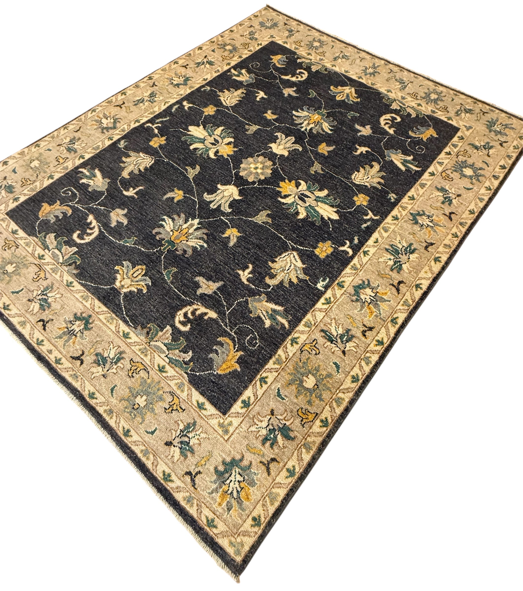 FARAHAN ZIEGLER 153 x 194 CM