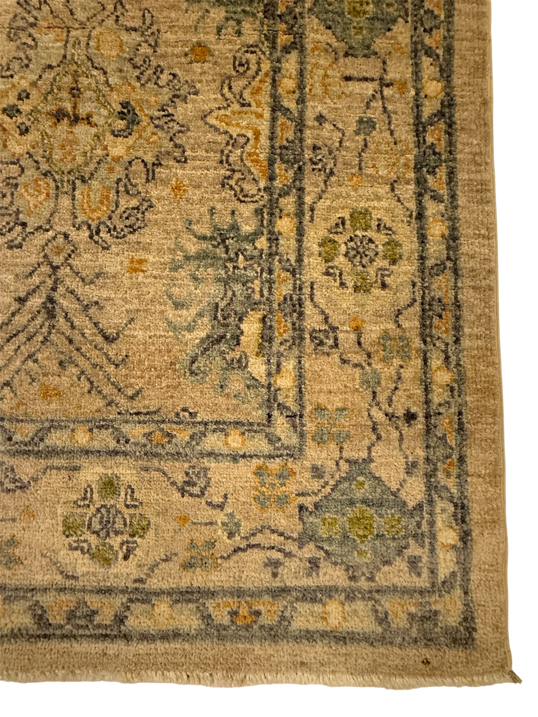 AFGHAANSE FIJN USHAK 125 x 186 CM