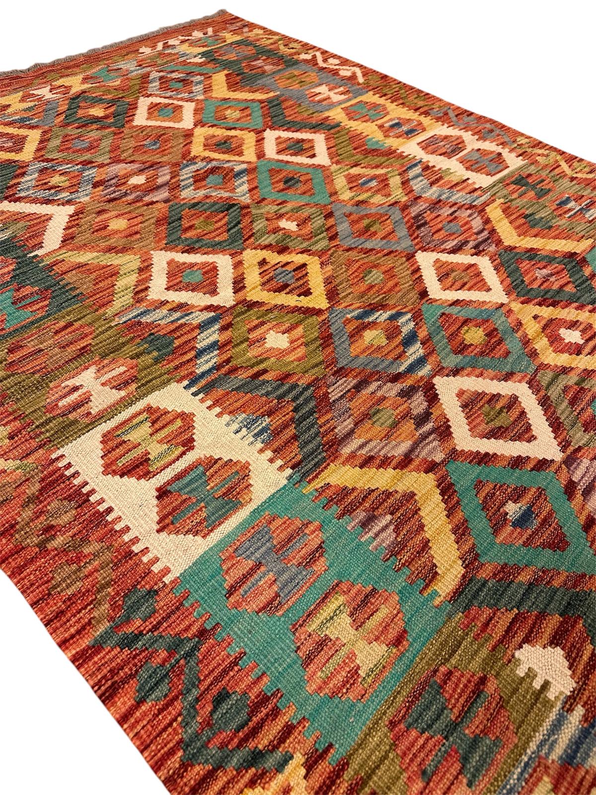 AFGHAANSE KELIM 131 X 191 CM