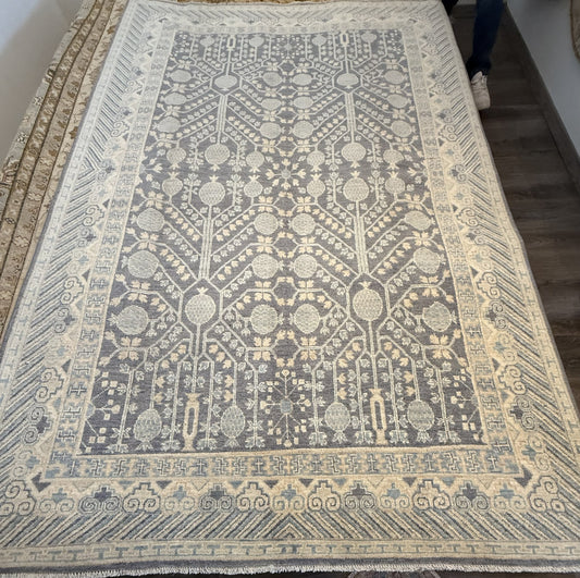 Ushak Fijn Tapijt 178 x 278 CM