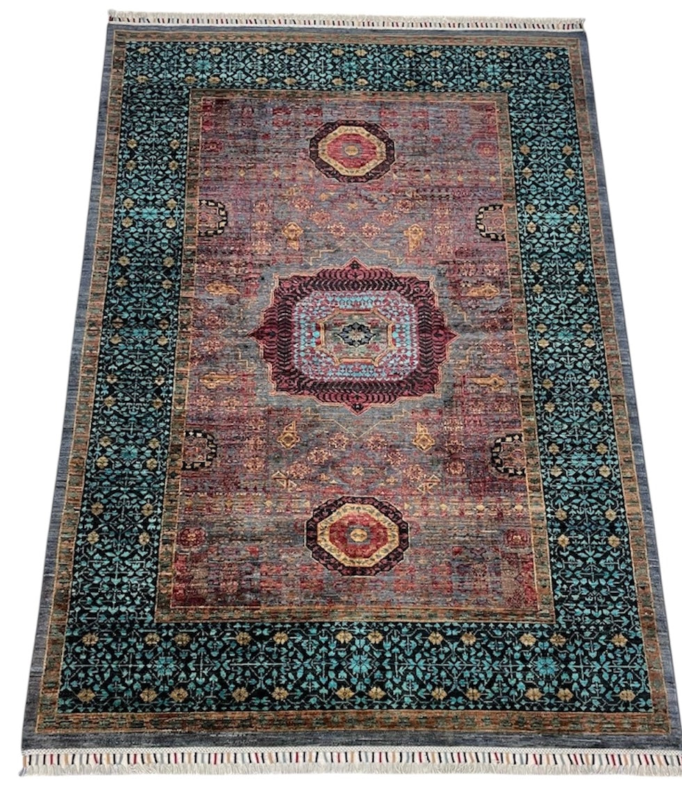 FIJNE MAMLUK 172 x 248 CM