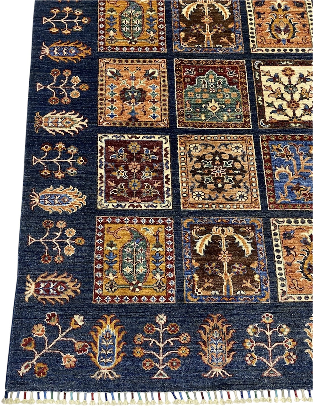 BAKHTARI GABBEH 174 x 238 CM