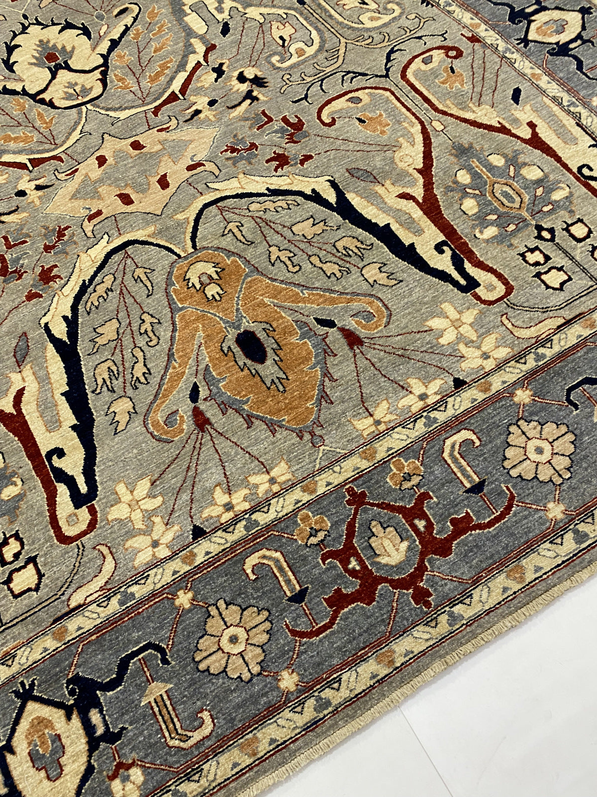 KLASSIEKE FARAHAN ZIEGLER  280 x 359 CM