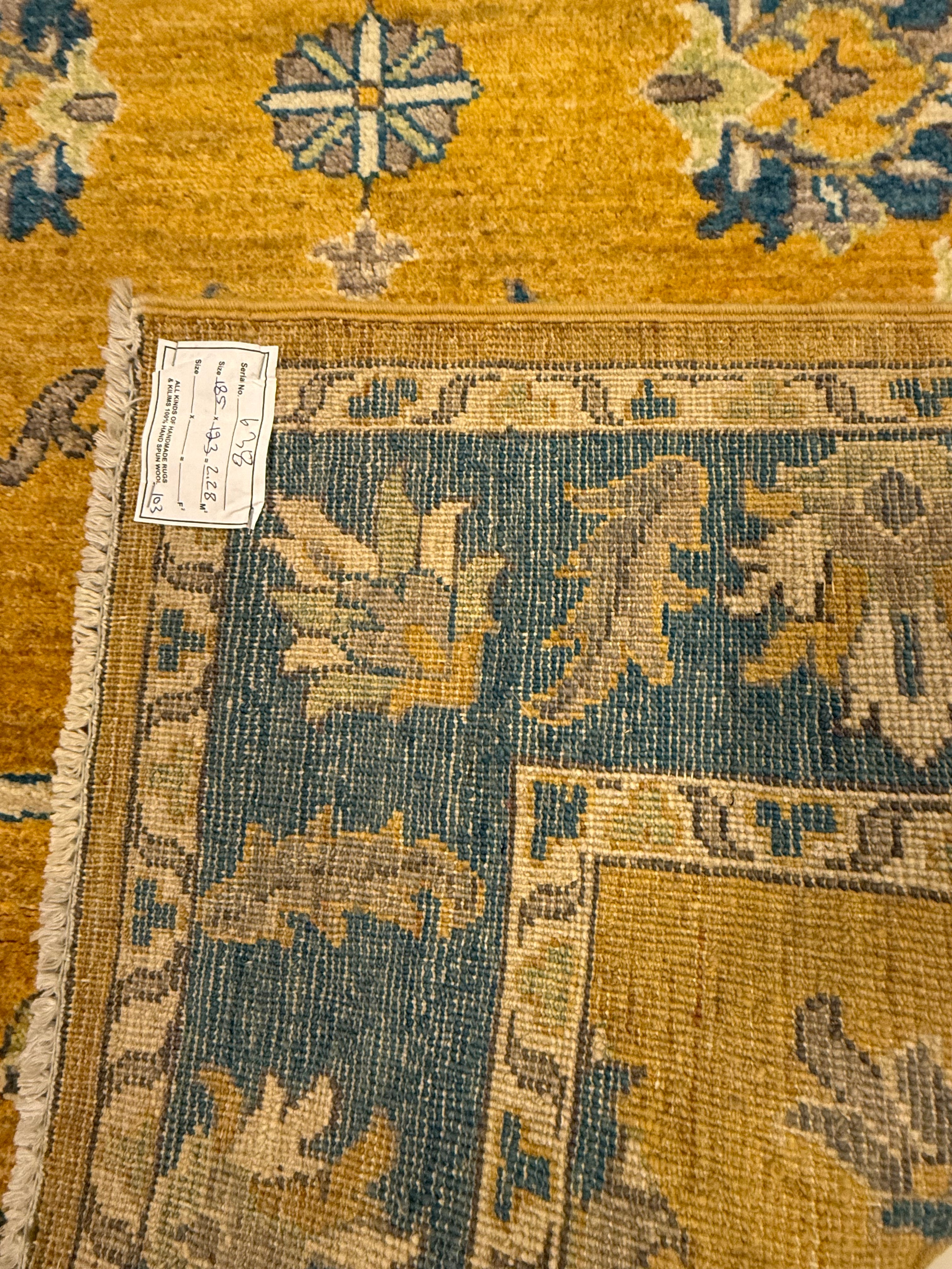 FIJN USHAK 123 x 185 CM