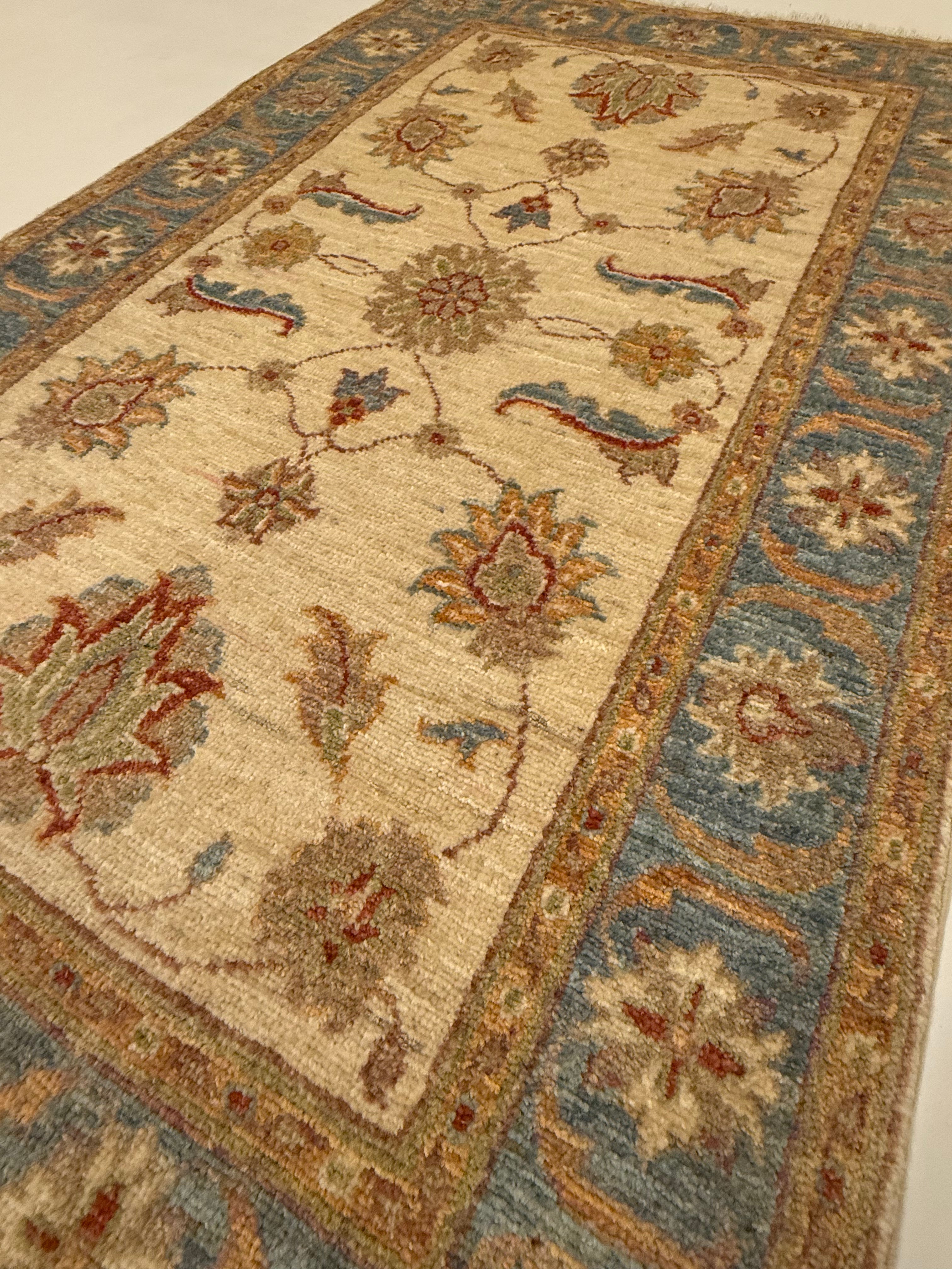 FARAHAN ZIEGLER 81 x 132 CM