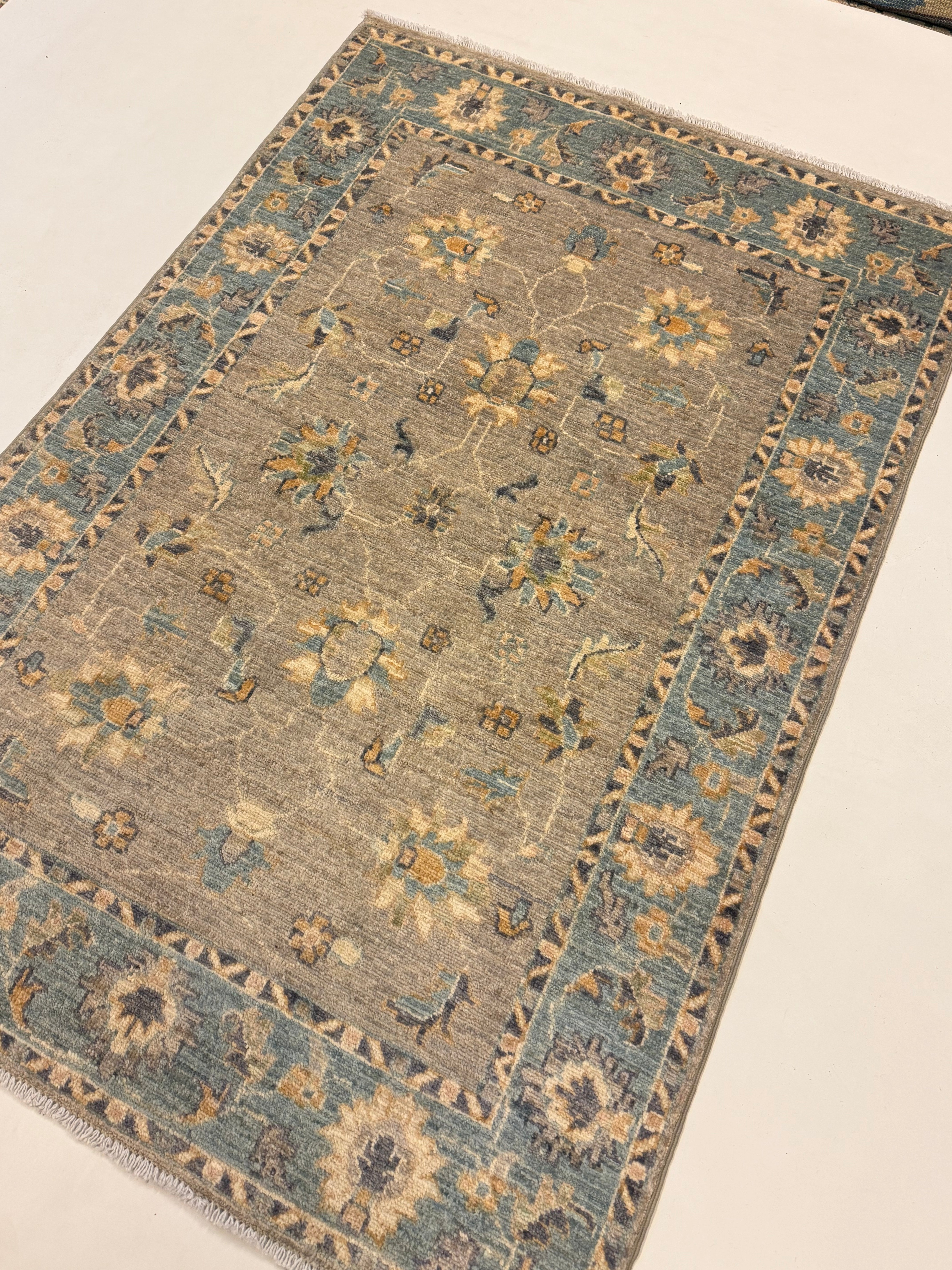 Ziegler Tapijt 95 x 141 CM