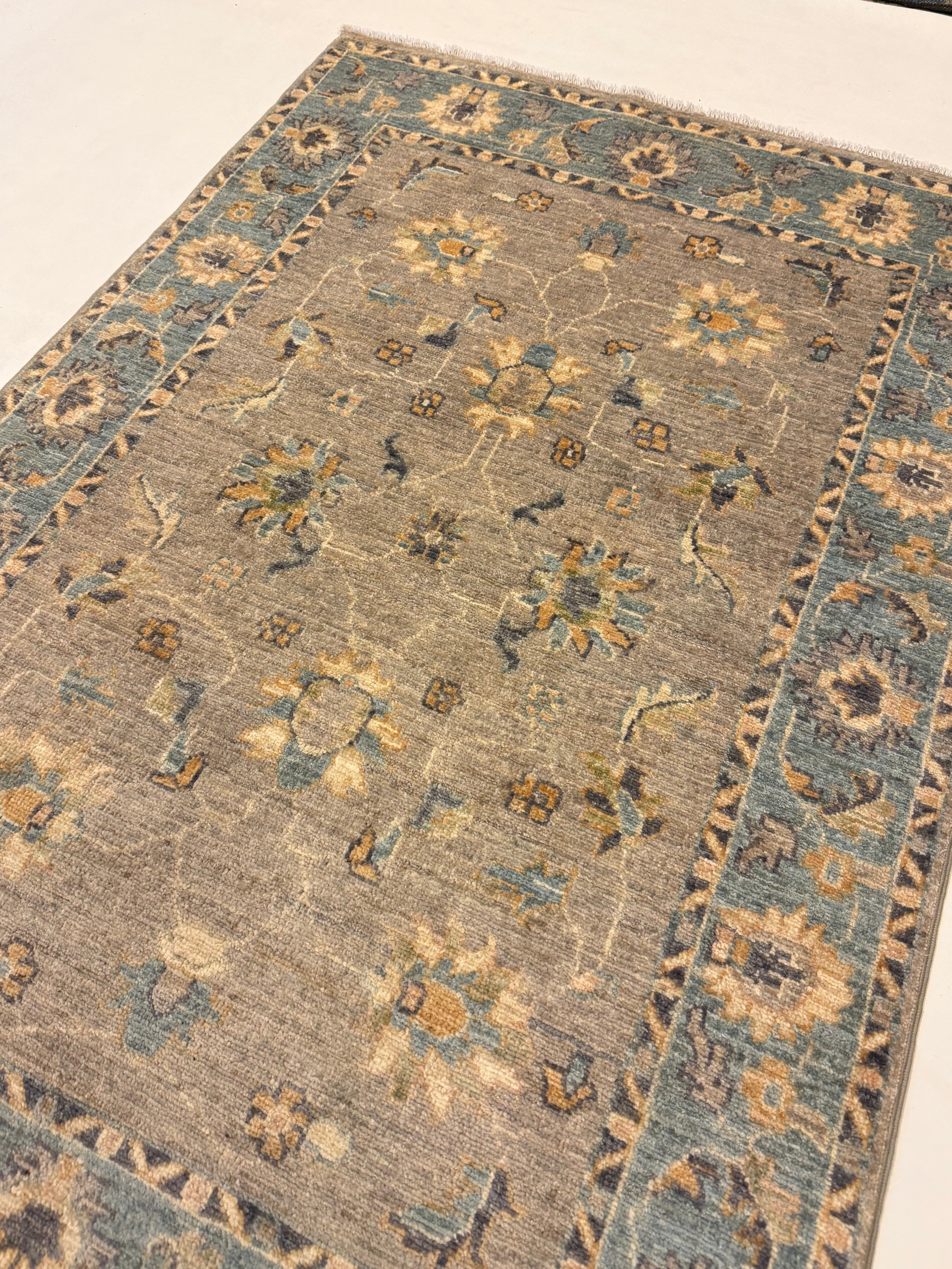 Ziegler Tapijt 95 x 141 CM