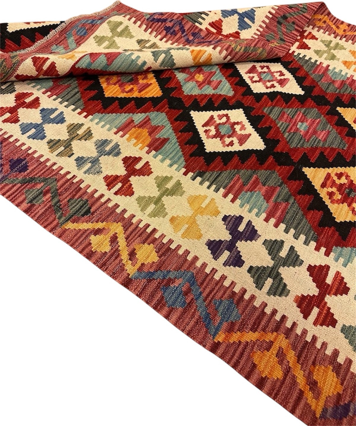 AFGHAANSE KELIM 126 X 183 CM