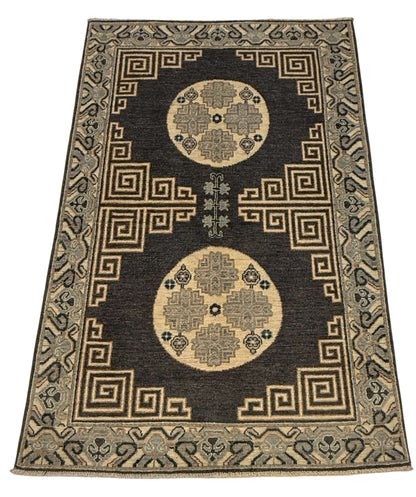 AFGHAANSE USHAK 117 x 185 CM