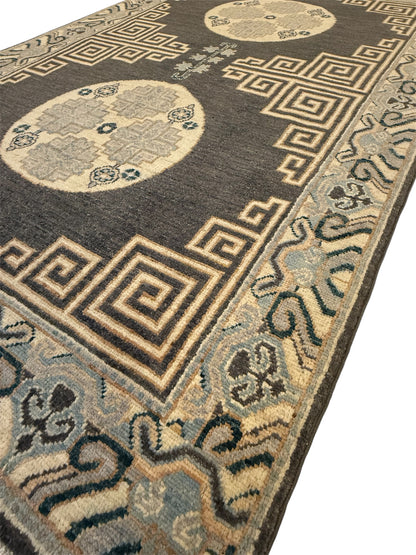 AFGHAANSE USHAK 117 x 185 CM