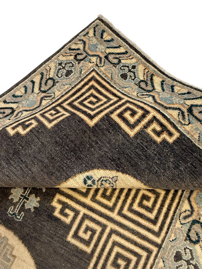 AFGHAANSE USHAK 117 x 185 CM