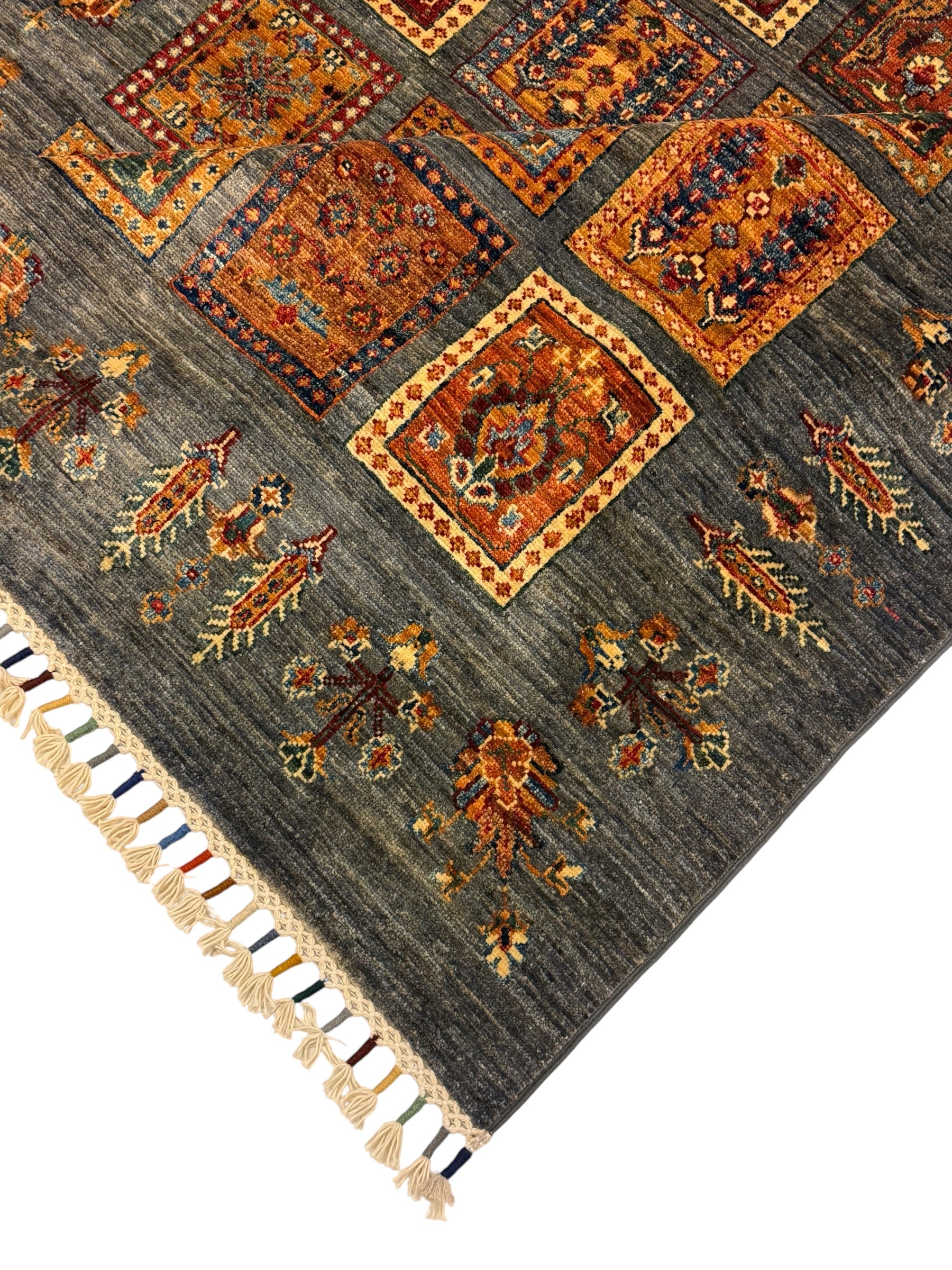 HANDGEKNOOPT BAKHTARI 152 x 206 CM