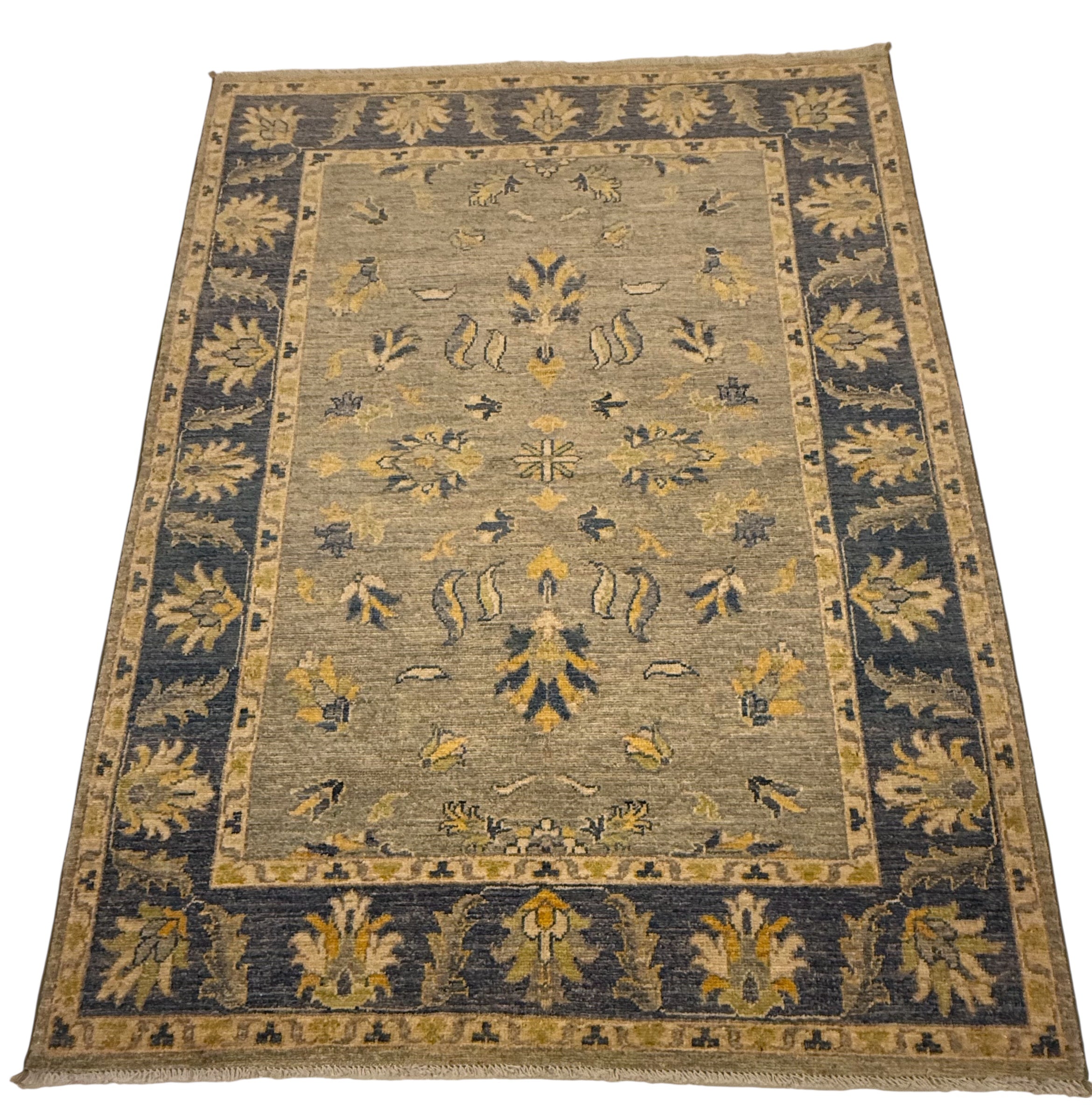 FIJNE USHEK 124 x 167 CM